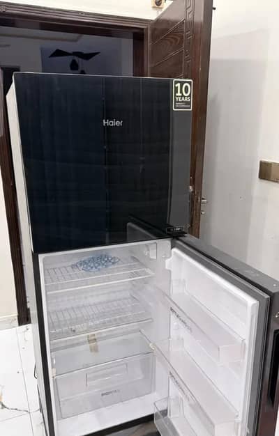 barnd new condition Haier 1 month use olny 03124119862