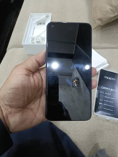 OPPO A52