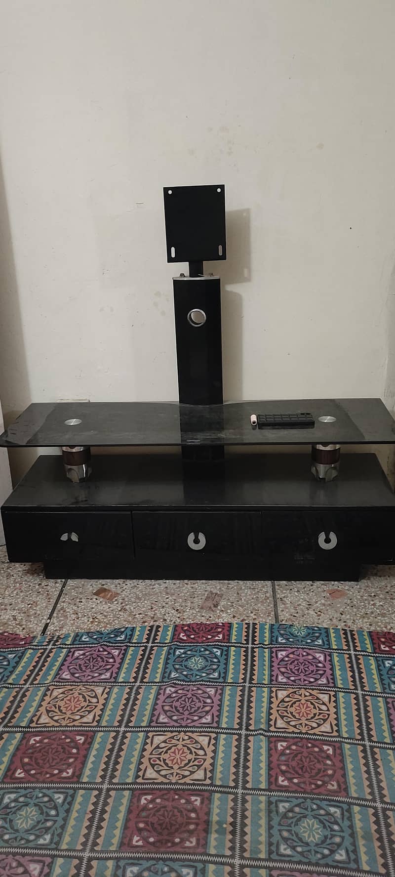 TV console 0