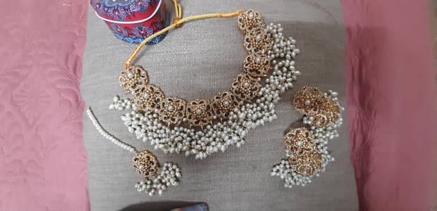 beautiful jewellery sets