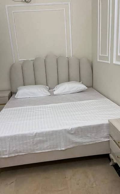 Per day 1bed ROM full furnished apartments safe and scour 100%coupe allow