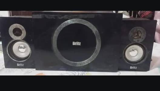 Britz Boofer + 2 Speakers