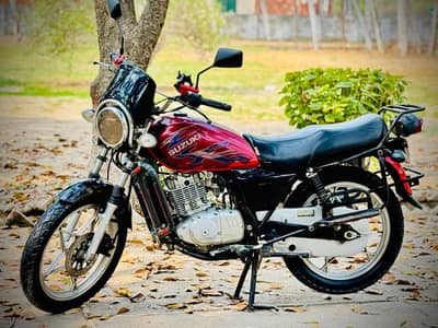 Suzuki GS 150 SE