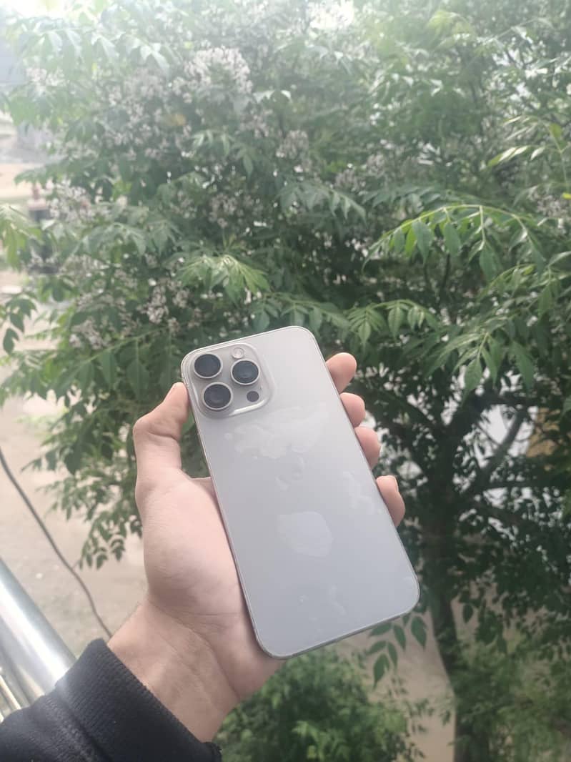 15 pro max (256gb) 2