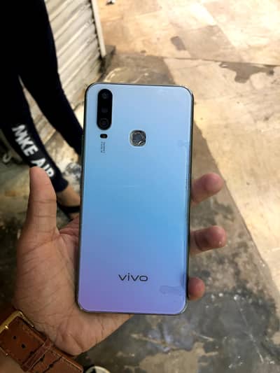 vivo y17