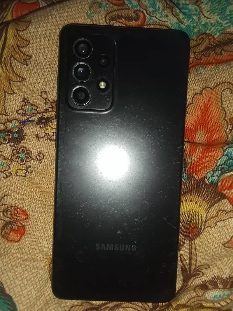 Samsung a52 8+8gb ram 128 gb storage 6
