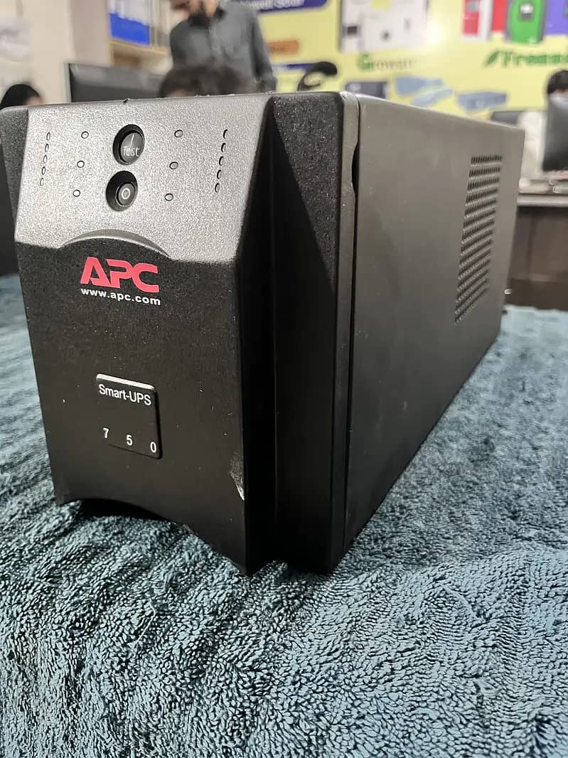 Apc ups sua750i 0