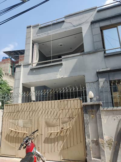 Full House 6 Marla for rent in Johar town c2 near UMT in just 95 thousand