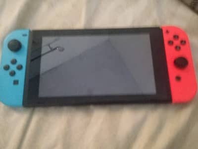 Nintendo switch 1 for sale, real price 90k, for urgent sale