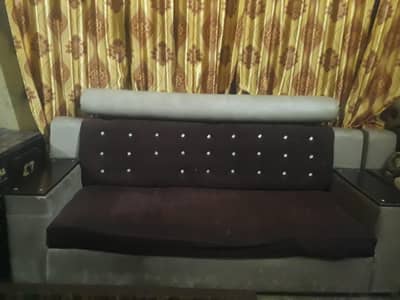 Sofa set 3 2 1 seater Urgent sale condition ok
