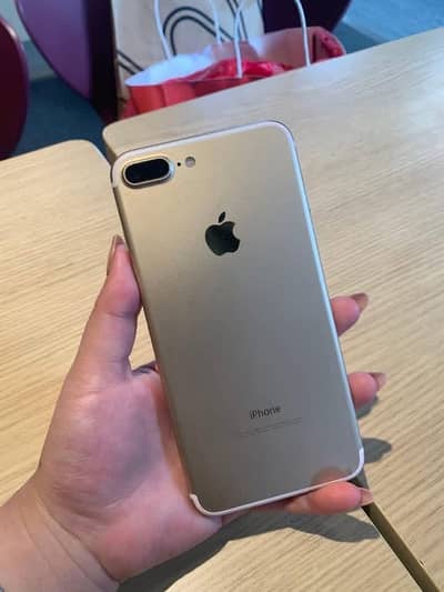 iphone 7 plus 128 GB my WhatsApp number 0321-83-87-945