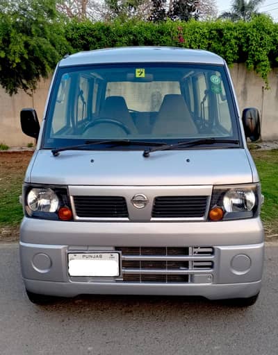 NISSAN CLIPPER 7 SEATER 2013