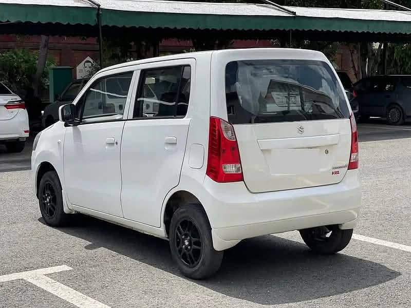 wagonr VXL 2016 model 13