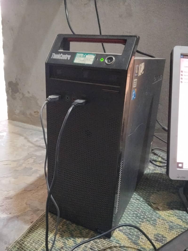 Desktop PC Used Good Condition 0