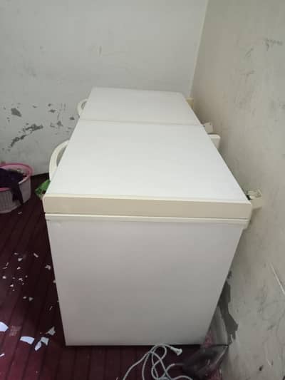 waves double door deep freezer genion compressor runing condition 9/10