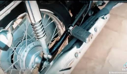 bike ke photos thik nhi aye