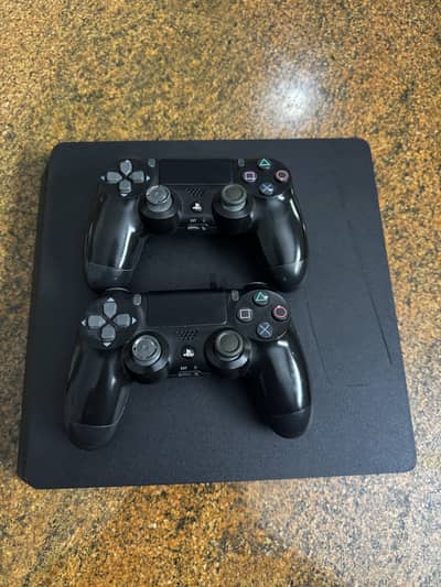 PS4 512 GB Slim for sale in Lahore