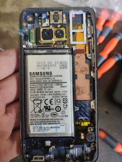 samsung galaxy s10 and s10e