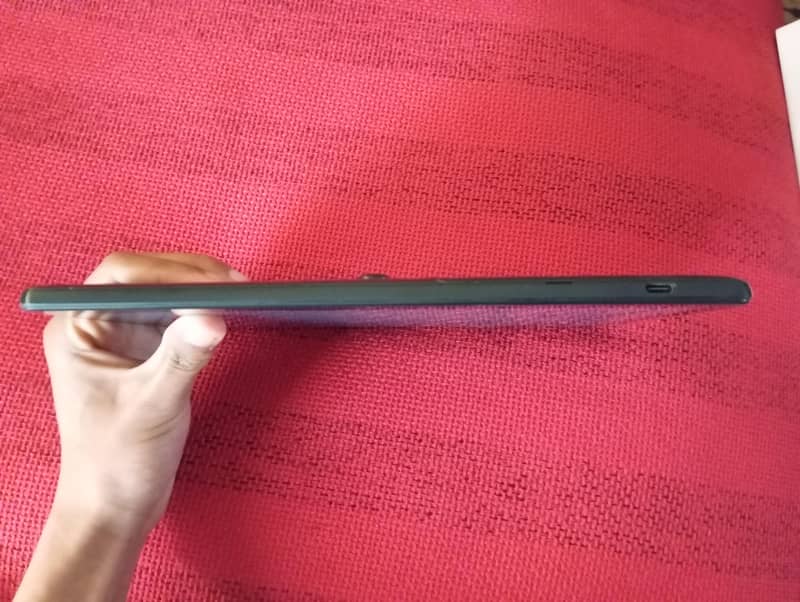 Laser 10" Android Tablet 8