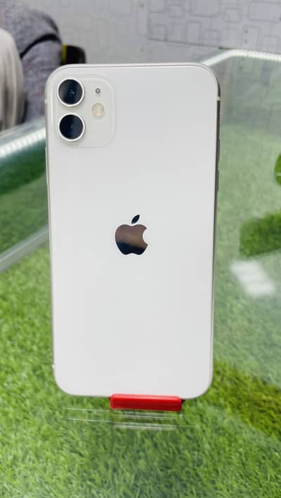 iPhone 11 128gb water pack /95 health