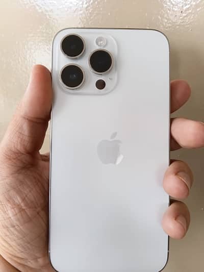 iPhone 14 Pro Max waterproof with case original charger battery h 89