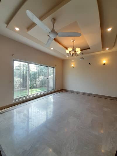 10 Marla Full House For Rent Dha Phase 5.