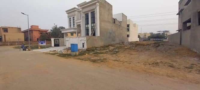 CORNER 5 Marla Top Location Plot No-755 Block B Phase 9 Town DHA Lahore For Urgent Sale