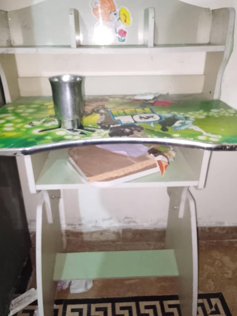 kids study table 2