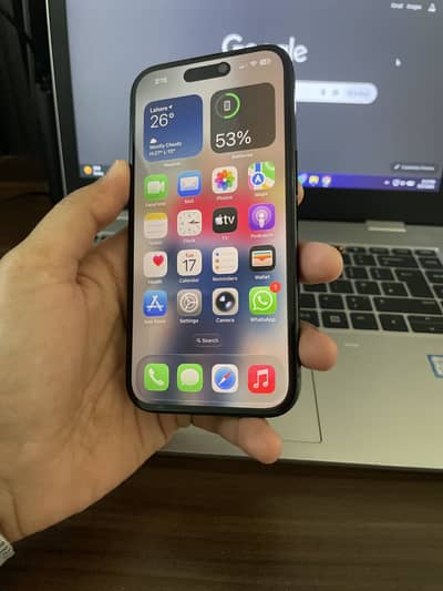 iPhone 15 256GB