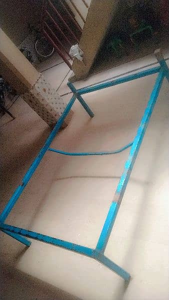 4/6 iron charpai big size condition 10/8