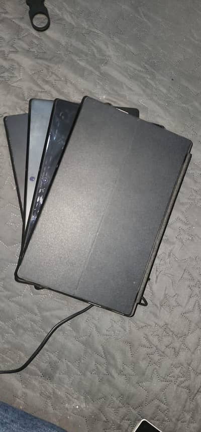 Microsoft Surface Pro i5 4th Touch screen Detachable keyboard