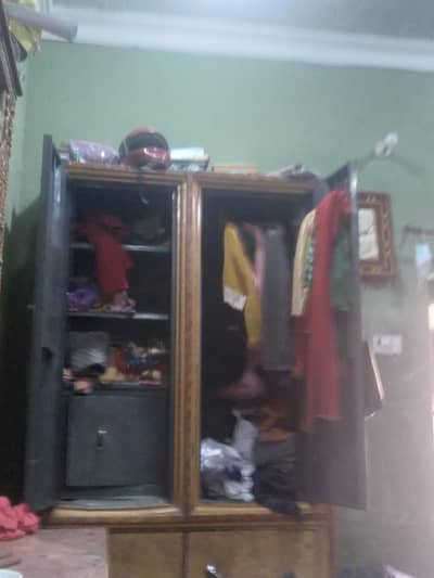 iron wardrobes Almari