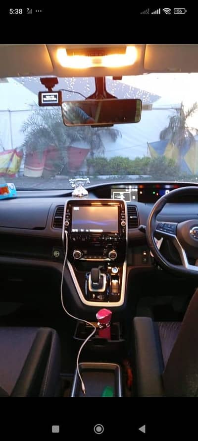 nissan serena 1.2 Epower highway star  New car 42000 km total driven