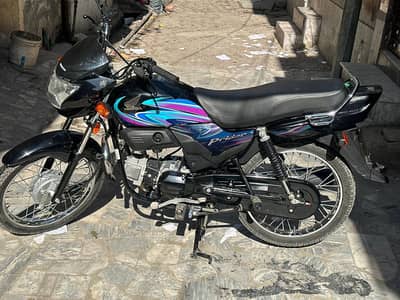 Honda pridor 100cc just like new