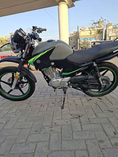 ybr 125G all ok lush condition full lamination all ok