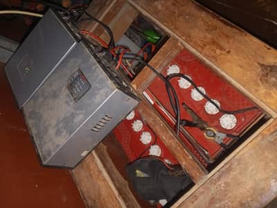 02 Batteries + 02 Chargers+ 02 Fans