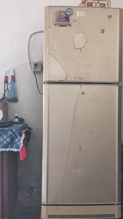 refrigerator for sale 2 doors Good condition