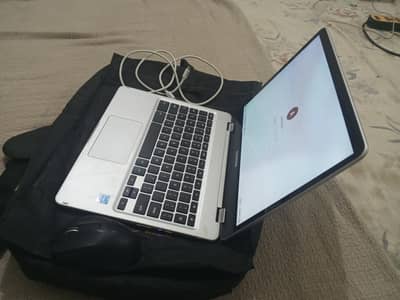 Samsung Chromebook plus - 360° touch screen-4GB/32GB -condition 10/10