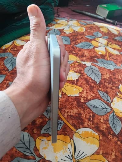 Vivo Y400 8GB 256GB 10/10 Condition Urgent Sale”