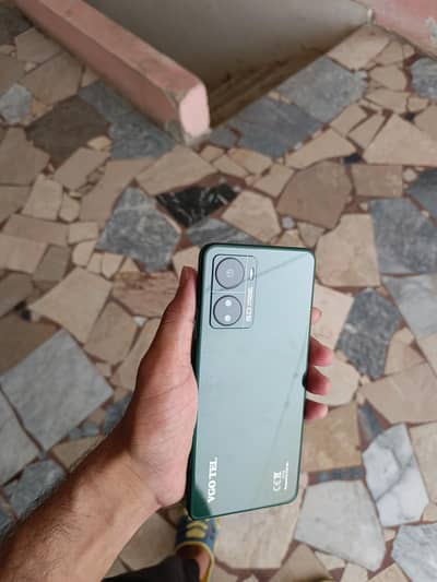 8/256gb full box no fault