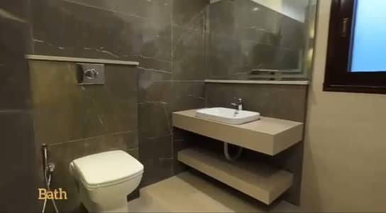 Apartment Fully Furnished Room Available For Rent