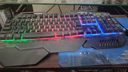 RGB Gaming Keyboard – Full Size | Heavy Duty | Like New Condition