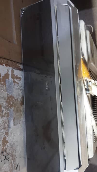 Gree 1 ton non inverter