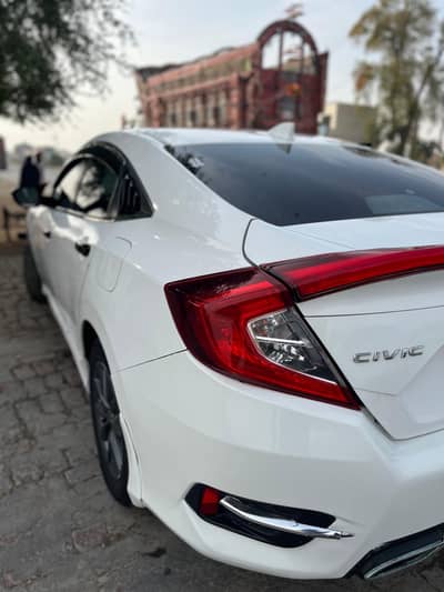 Homda civic ug full option 2020