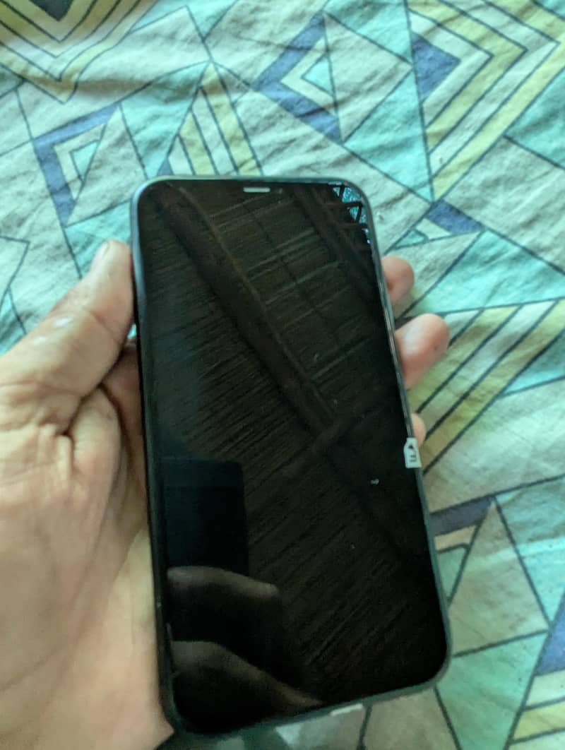 Apple iPhone 11 64GB 2