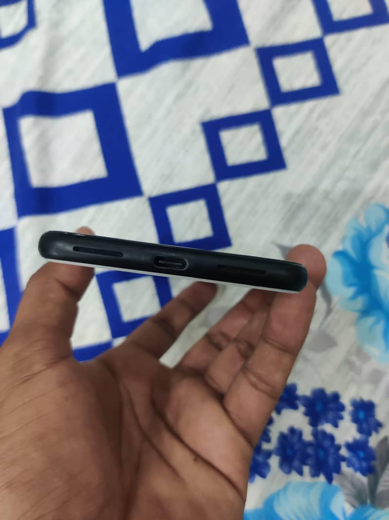 google pixel 4xl white 3