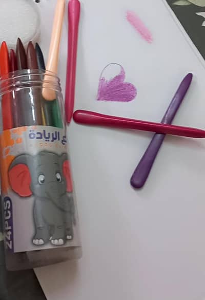 Imported (Saudi) watercolour caryons