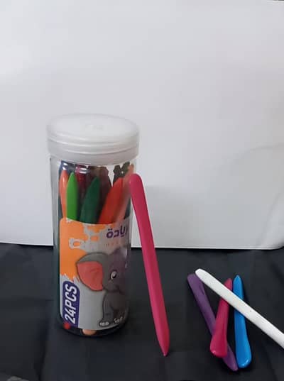 Imported (Saudi) watercolour caryons