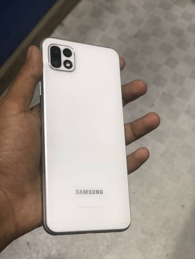 Samsung F42