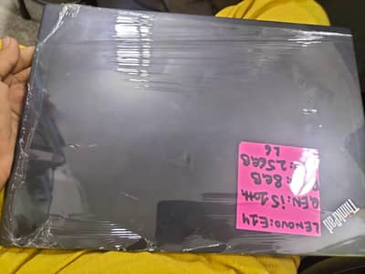 Lenovo E14 10/10/ condition lot piece Canada lot